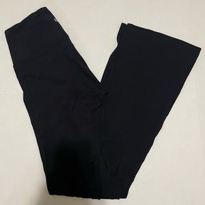 Lululemon Groove Super-High-Rise Flared Pant Nulu